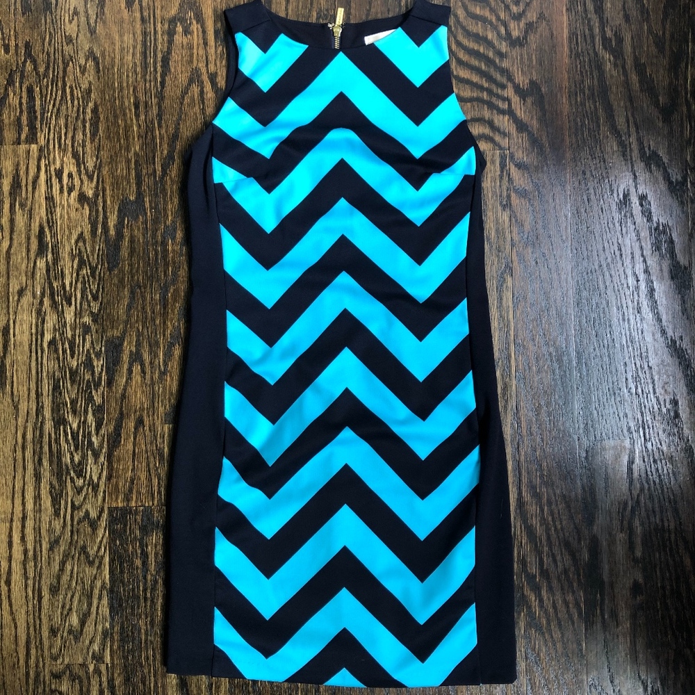 🆕 MK Chevron Dress